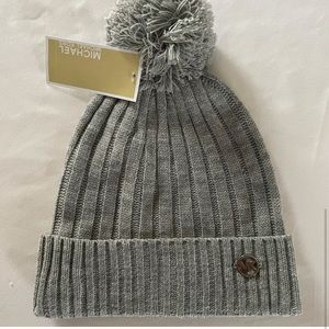 Micheal Kors Pom Cable Knit Beanie Winter Hat - Light Grey